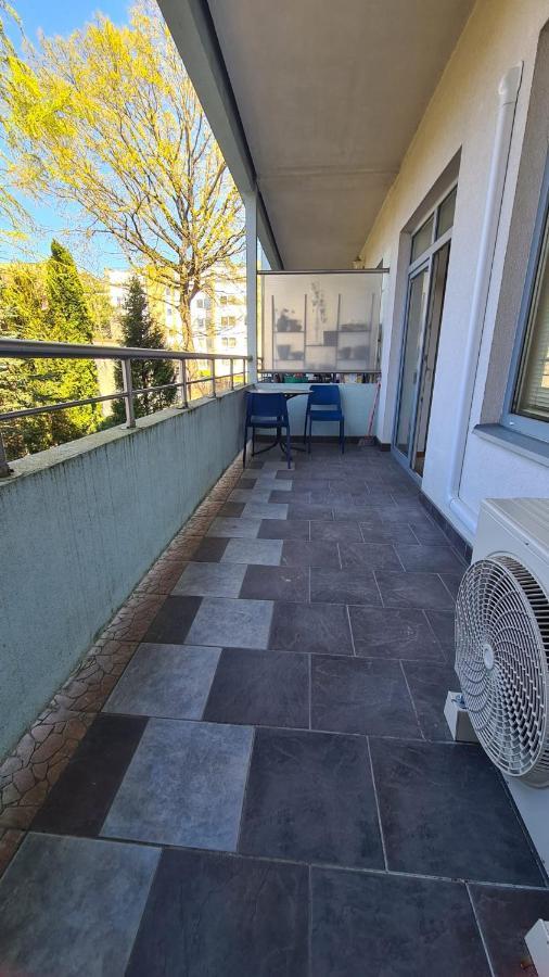 Spacious Condo 5 Min To Jurmala Beach Экстерьер фото
